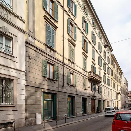Апартаменты Classbnb - 2 Bilocali Di Design In Zona Porta Garibaldi *