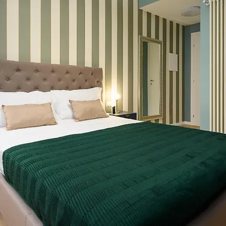Апартаменты Classbnb - 2 Bilocali Di Design In Zona Porta Garibaldi