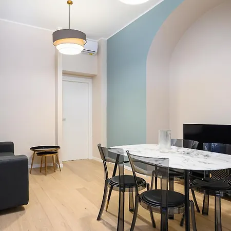 Classbnb - 2 Bilocali Di Design In Zona Porta Garibaldi Милан