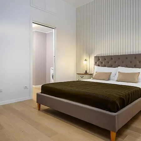 Апартаменты Classbnb - 2 Bilocali Di Design In Zona Porta Garibaldi